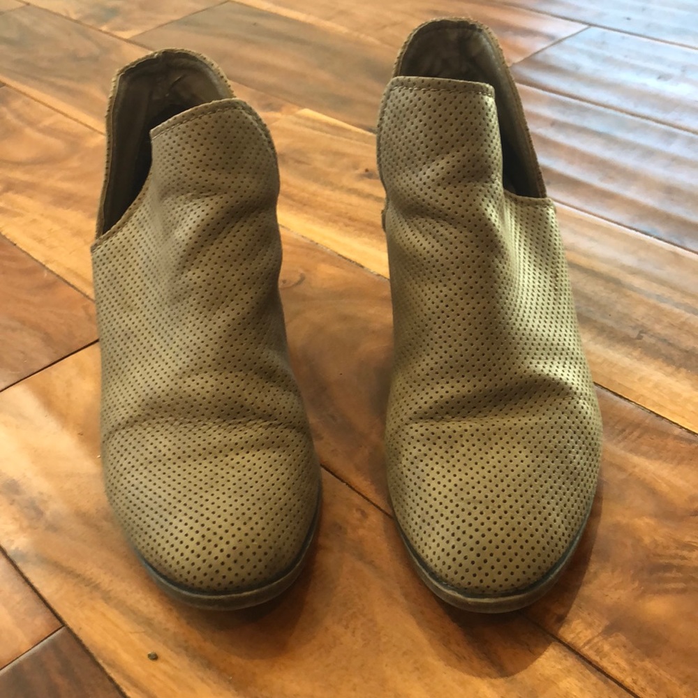 Steve Madden boots - Picture 4 of 16